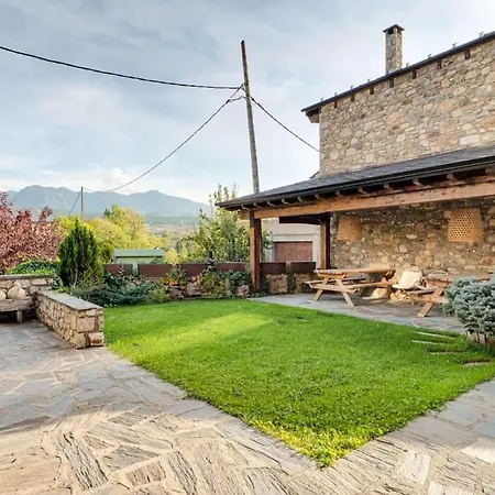 Cal Cente D'isovol - Mountain House With Garden And Views * Isobol